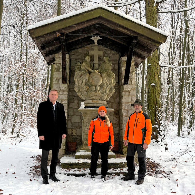 Dreifaltigkeitssäule in Pirkensee restauriert